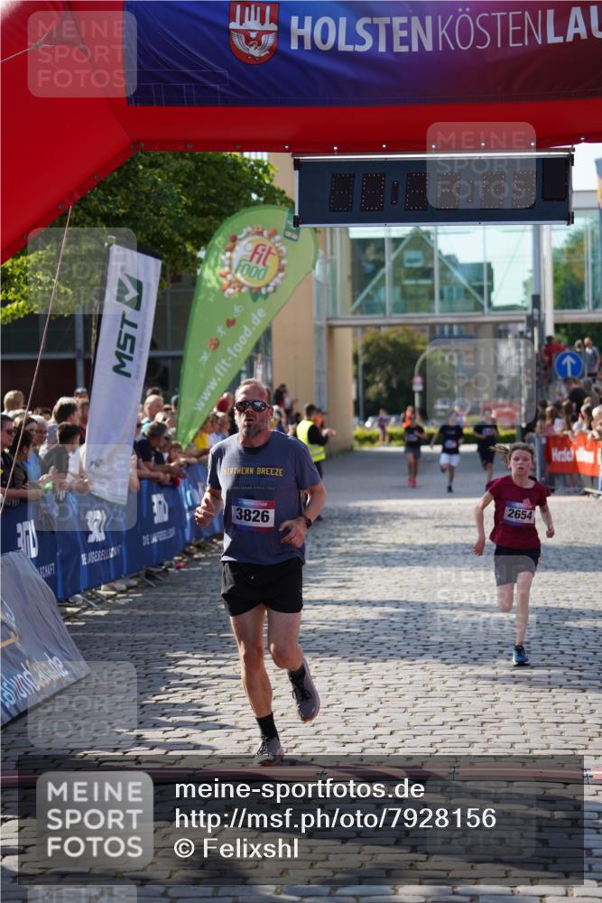 13.06.2025 - Holstenköstenlauf Felixshl http://msf.ph/oto/7928156 13.06.2025 17:53:50 Laufen 2511, 2654, 3038, 3826 meine-sportfotos.de