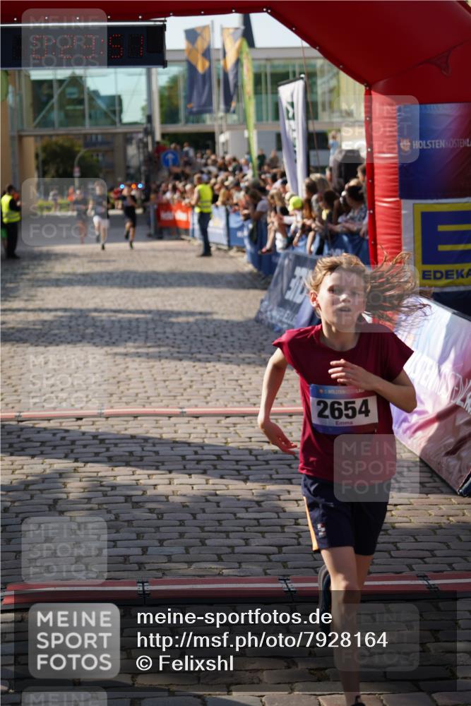 13.06.2025 - Holstenköstenlauf Felixshl http://msf.ph/oto/7928164 13.06.2025 17:53:52 Laufen 2511, 2654, 3038, 3041, 3826 meine-sportfotos.de