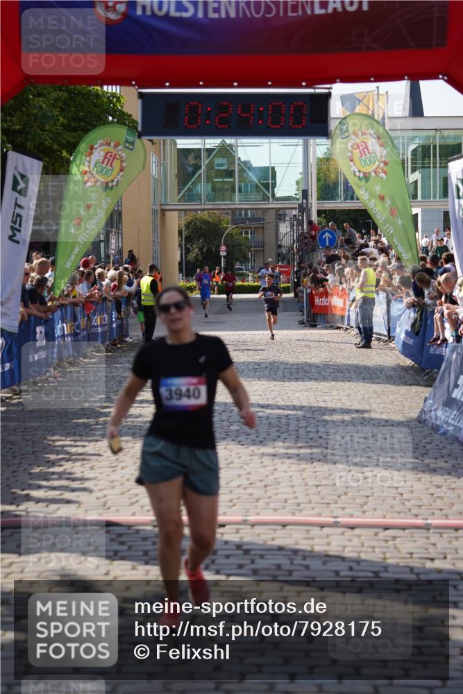 13.06.2025 - Holstenköstenlauf Felixshl http://msf.ph/oto/7928175 13.06.2025 17:54:01 Laufen 2898, 3038, 3041, 3940 meine-sportfotos.de