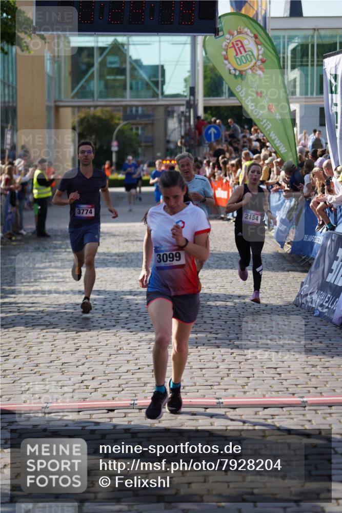 13.06.2025 - Holstenköstenlauf Felixshl http://msf.ph/oto/7928204 13.06.2025 17:54:20 Laufen 2154, 3032, 3099, 3774, 3823, 3968 meine-sportfotos.de