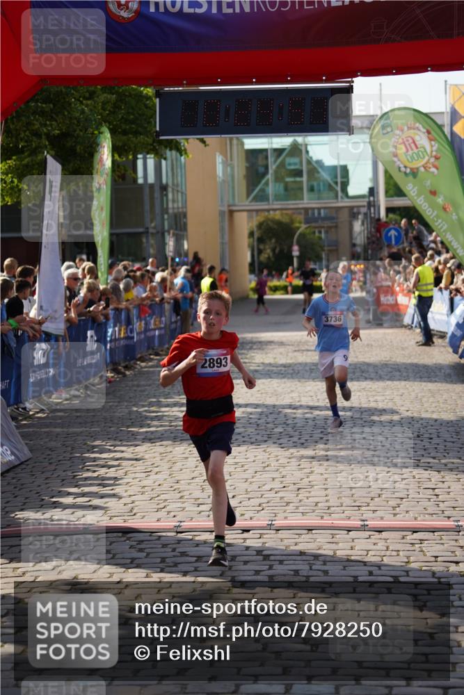 13.06.2025 - Holstenköstenlauf Felixshl http://msf.ph/oto/7928250 13.06.2025 17:54:52 Laufen 2173, 2893, 2979, 3736 meine-sportfotos.de