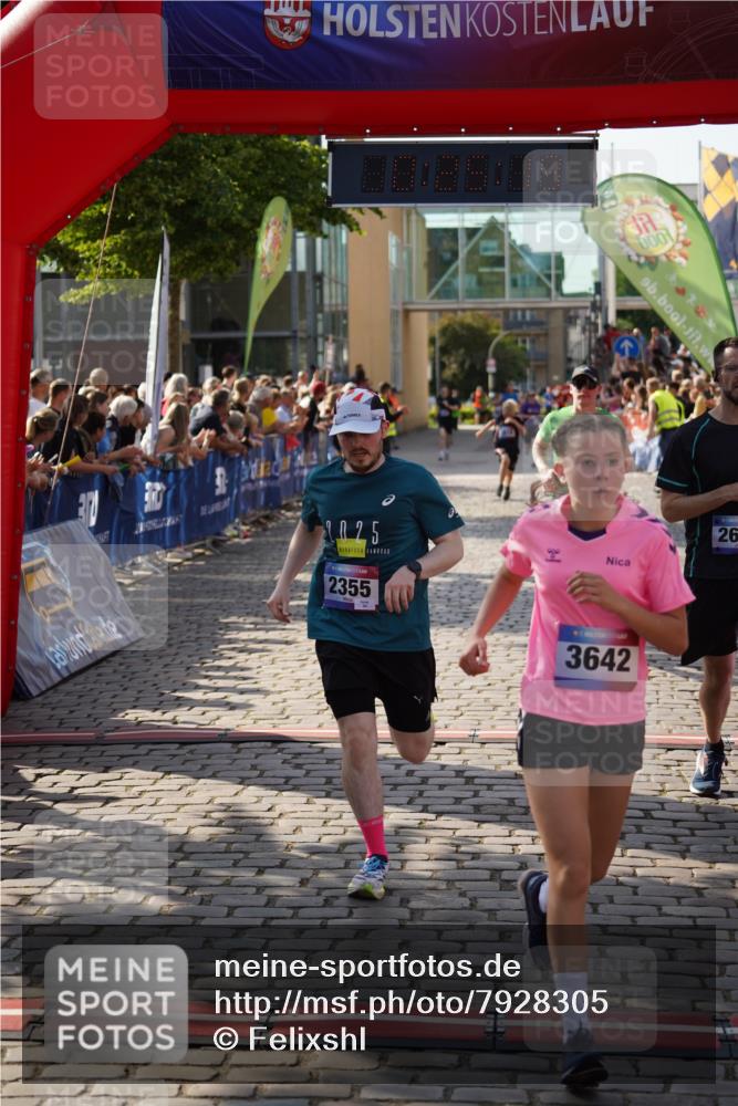 13.06.2025 - Holstenköstenlauf Felixshl http://msf.ph/oto/7928305 13.06.2025 17:55:21 Laufen 2330, 2355, 2616, 2675, 2744, 2765, 2981, 3642 meine-sportfotos.de