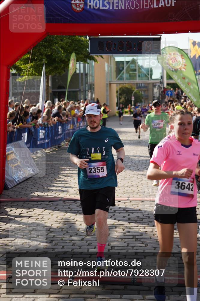 13.06.2025 - Holstenköstenlauf Felixshl http://msf.ph/oto/7928307 13.06.2025 17:55:21 Laufen 2330, 2355, 2616, 2675, 2744, 2765, 2981, 3642 meine-sportfotos.de