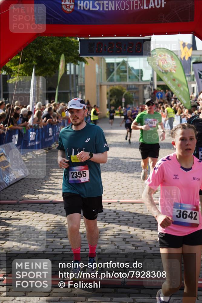 13.06.2025 - Holstenköstenlauf Felixshl http://msf.ph/oto/7928308 13.06.2025 17:55:21 Laufen 2330, 2355, 2616, 2675, 2744, 2765, 2981, 3642 meine-sportfotos.de