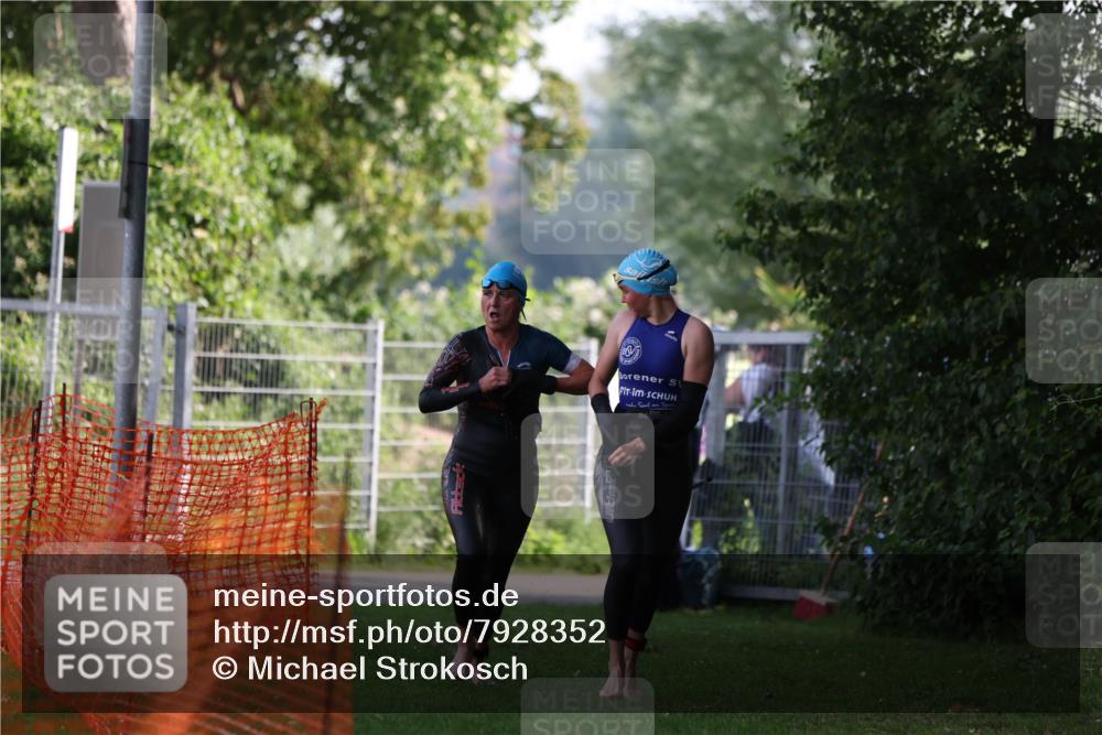 15.06.2025 - 7 Türme Triathlon Michael Strokosch http://msf.ph/oto/7928352 15.06.2025 09:16:03 Schwimmen 83, 84 meine-sportfotos.de