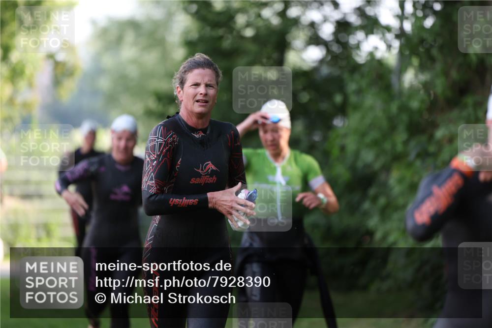 15.06.2025 - 7 Türme Triathlon Michael Strokosch http://msf.ph/oto/7928390 15.06.2025 09:16:28 Schwimmen 101, 102, 104, 105, 106, 107, 108 meine-sportfotos.de