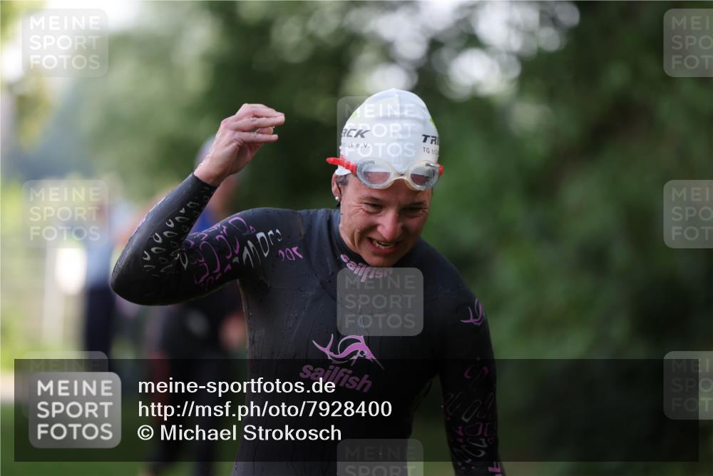 15.06.2025 - 7 Türme Triathlon Michael Strokosch http://msf.ph/oto/7928400 15.06.2025 09:16:31 Schwimmen 101, 102, 104, 105, 106, 107, 108 meine-sportfotos.de