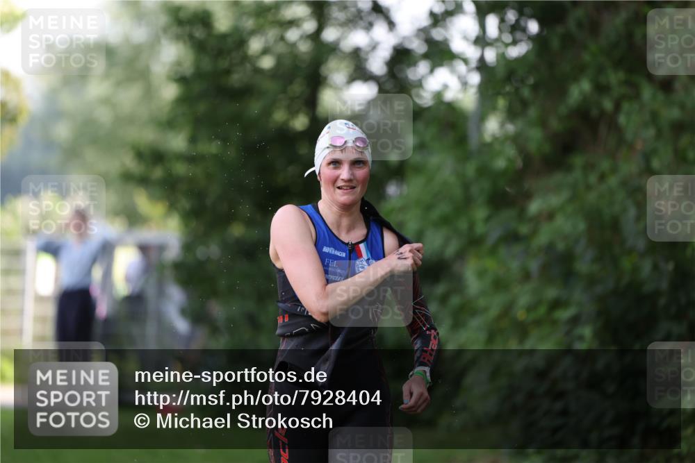 15.06.2025 - 7 Türme Triathlon Michael Strokosch http://msf.ph/oto/7928404 15.06.2025 09:16:32 Schwimmen 101, 102, 104, 105, 106, 107, 108 meine-sportfotos.de