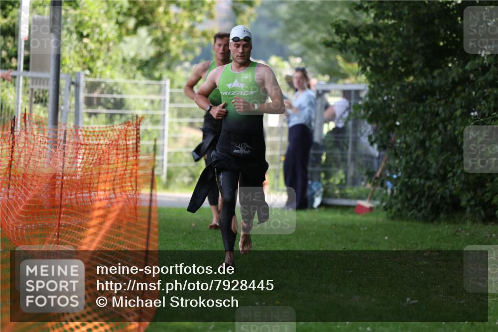 15.06.2025 - 7 Türme Triathlon Michael Strokosch http://msf.ph/oto/7928445 15.06.2025 09:17:40 Schwimmen 11, 12, 13, 14, 103 meine-sportfotos.de