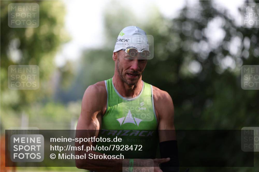 15.06.2025 - 7 Türme Triathlon Michael Strokosch http://msf.ph/oto/7928472 15.06.2025 09:17:48 Schwimmen 11, 12, 13, 14 meine-sportfotos.de