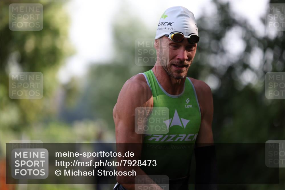 15.06.2025 - 7 Türme Triathlon Michael Strokosch http://msf.ph/oto/7928473 15.06.2025 09:17:48 Schwimmen 11, 12, 13, 14 meine-sportfotos.de