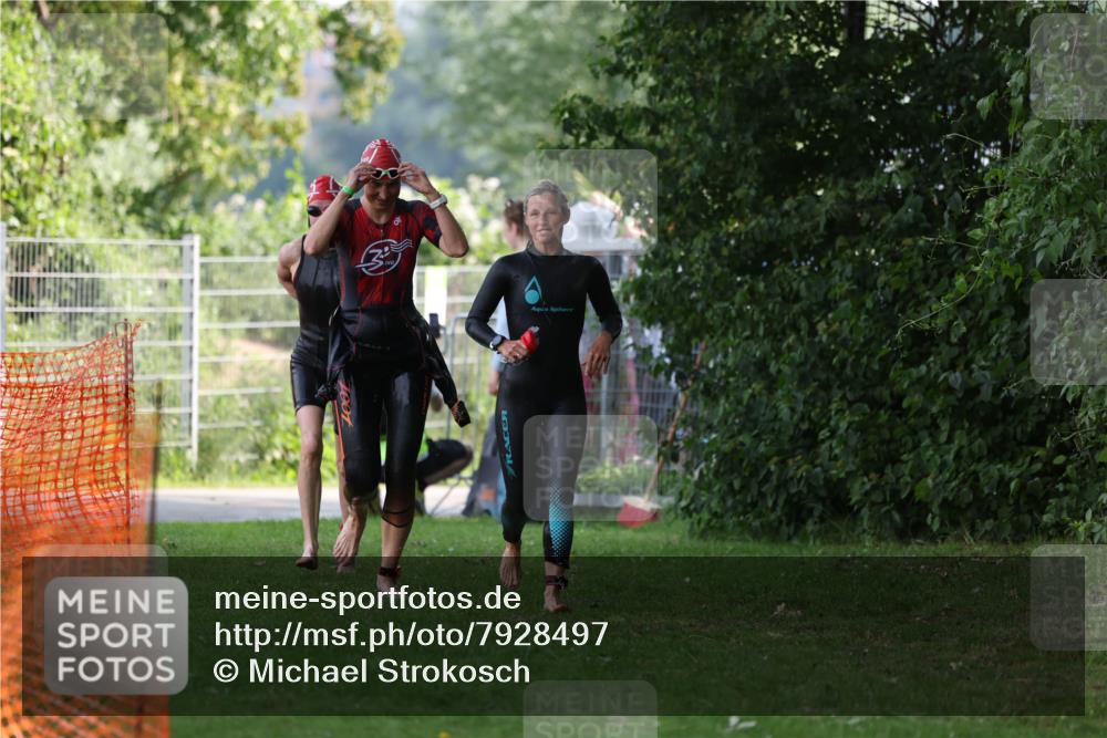 15.06.2025 - 7 Türme Triathlon Michael Strokosch http://msf.ph/oto/7928497 15.06.2025 09:19:19 Schwimmen 27, 30, 89, 90, 91 meine-sportfotos.de