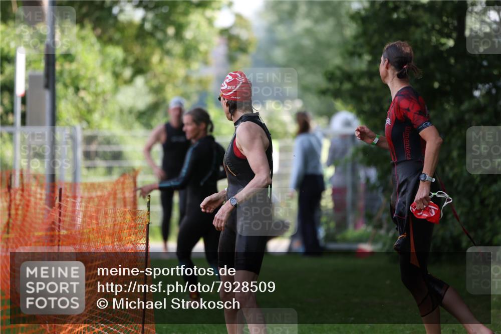 15.06.2025 - 7 Türme Triathlon Michael Strokosch http://msf.ph/oto/7928509 15.06.2025 09:19:23 Schwimmen 27, 30, 89, 90, 91 meine-sportfotos.de