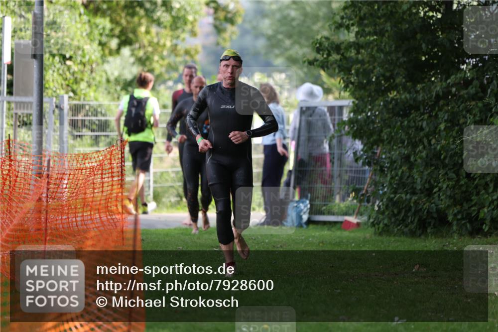 15.06.2025 - 7 Türme Triathlon Michael Strokosch http://msf.ph/oto/7928600 15.06.2025 09:20:20 Schwimmen 29, 32, 34, 71, 72, 73, 74, 75, 76, 80, 96 meine-sportfotos.de