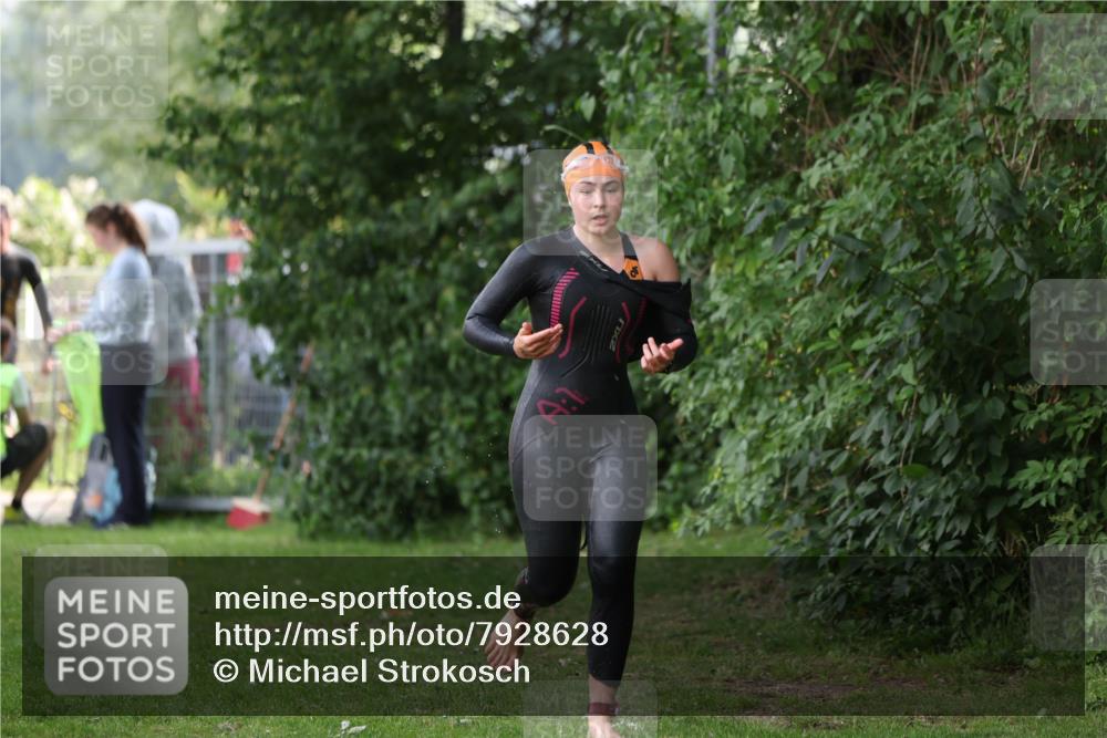 15.06.2025 - 7 Türme Triathlon Michael Strokosch http://msf.ph/oto/7928628 15.06.2025 09:20:31 Schwimmen 29, 71, 72, 73, 75, 76, 80, 85, 87, 88, 96 meine-sportfotos.de
