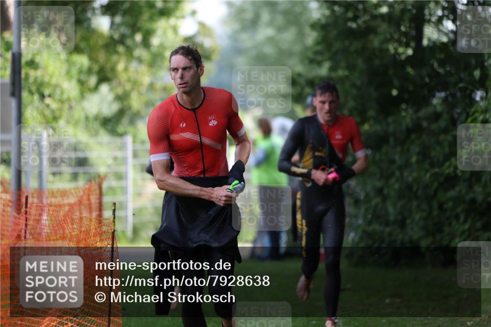 15.06.2025 - 7 Türme Triathlon Michael Strokosch http://msf.ph/oto/7928638 15.06.2025 09:20:35 Schwimmen 29, 71, 72, 73, 75, 76, 78, 80, 85, 87, 88, 96 meine-sportfotos.de