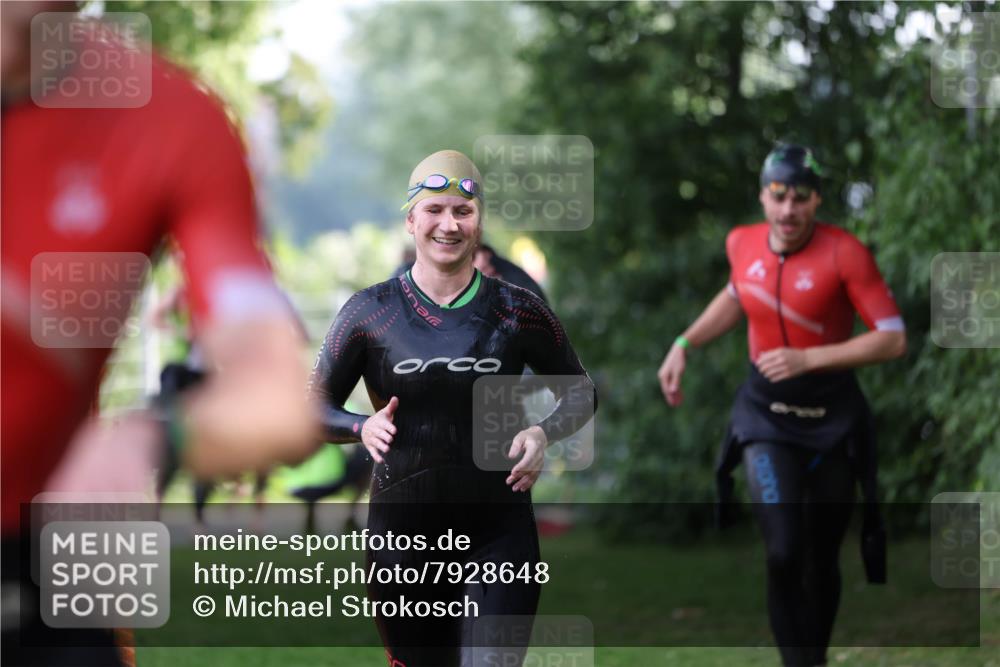 15.06.2025 - 7 Türme Triathlon Michael Strokosch http://msf.ph/oto/7928648 15.06.2025 09:20:38 Schwimmen 29, 71, 72, 73, 75, 76, 78, 85, 87, 88, 96 meine-sportfotos.de