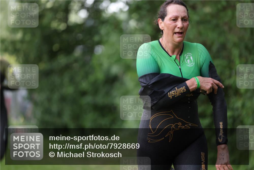 15.06.2025 - 7 Türme Triathlon Michael Strokosch http://msf.ph/oto/7928669 15.06.2025 09:20:47 Schwimmen 71, 72, 75, 78, 85, 87, 88 meine-sportfotos.de
