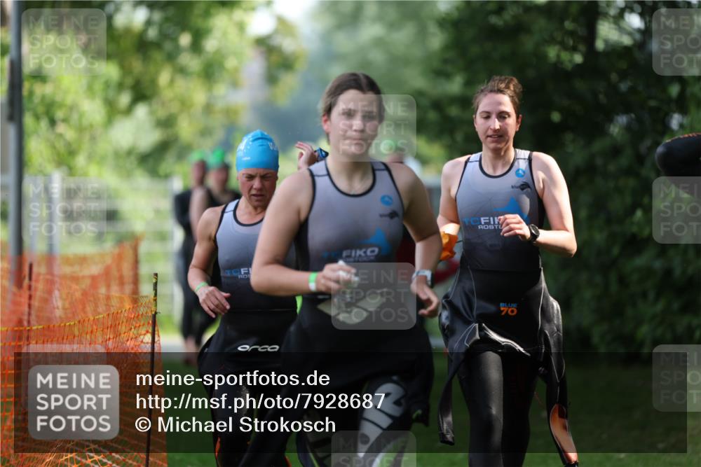 15.06.2025 - 7 Türme Triathlon Michael Strokosch http://msf.ph/oto/7928687 15.06.2025 09:21:09 Schwimmen 109, 110, 111, 112, 121, 122, 123, 124 meine-sportfotos.de