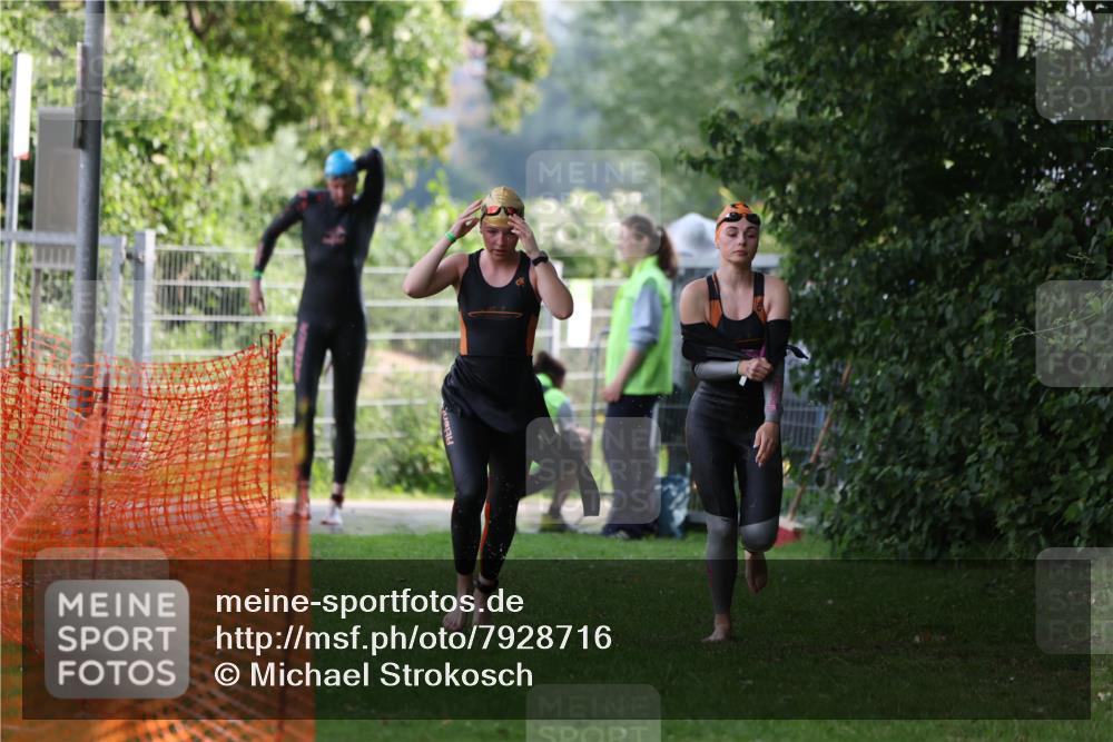 15.06.2025 - 7 Türme Triathlon Michael Strokosch http://msf.ph/oto/7928716 15.06.2025 09:21:39 Schwimmen 6, 7, 61, 65, 93, 94, 95 meine-sportfotos.de
