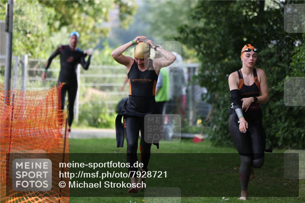 15.06.2025 - 7 Türme Triathlon Michael Strokosch http://msf.ph/oto/7928721 15.06.2025 09:21:40 Schwimmen 6, 7, 36, 61, 63, 65, 93, 94, 95 meine-sportfotos.de