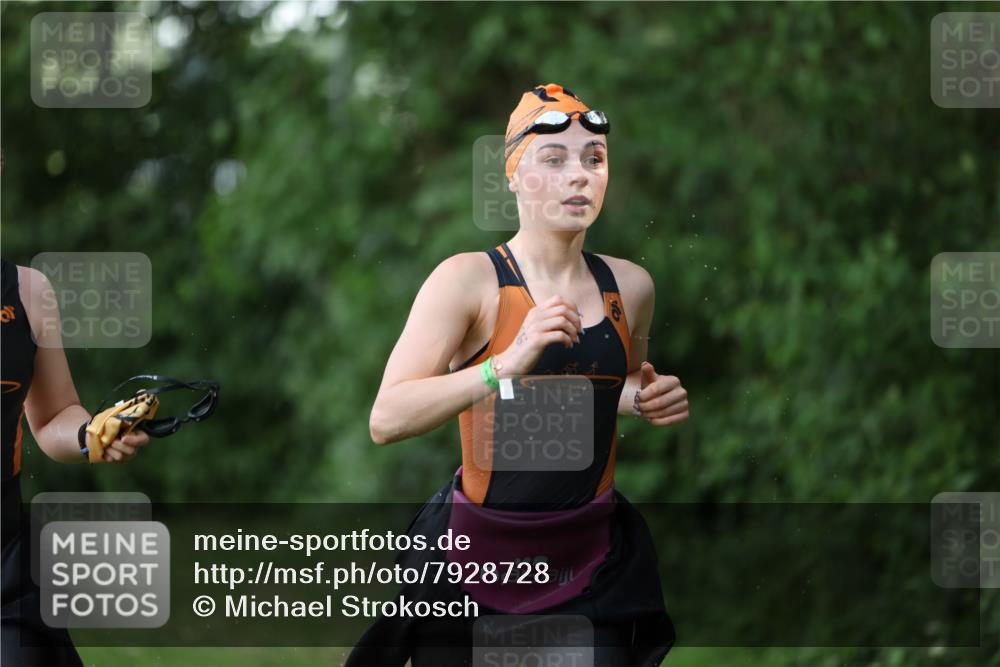 15.06.2025 - 7 Türme Triathlon Michael Strokosch http://msf.ph/oto/7928728 15.06.2025 09:21:42 Schwimmen 6, 7, 36, 61, 63, 65, 93, 94, 95, 117, 118, 119 meine-sportfotos.de