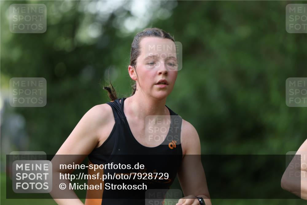 15.06.2025 - 7 Türme Triathlon Michael Strokosch http://msf.ph/oto/7928729 15.06.2025 09:21:43 Schwimmen 6, 7, 36, 61, 63, 65, 93, 94, 95, 117, 118, 119 meine-sportfotos.de