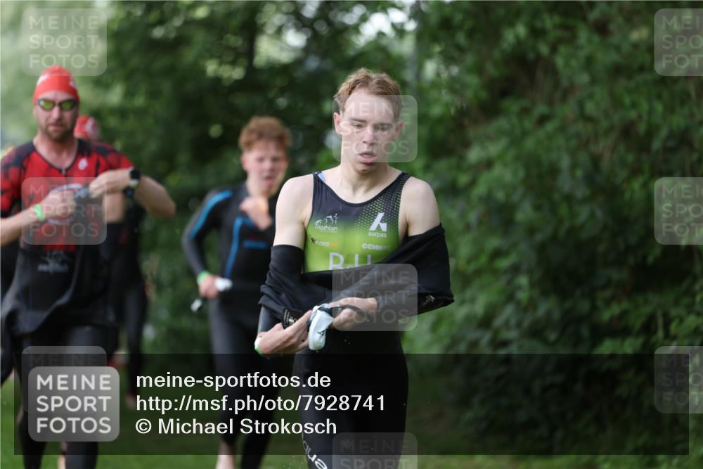15.06.2025 - 7 Türme Triathlon Michael Strokosch http://msf.ph/oto/7928741 15.06.2025 09:21:54 Schwimmen 6, 7, 9, 36, 61, 63, 65, 117, 118, 119 meine-sportfotos.de