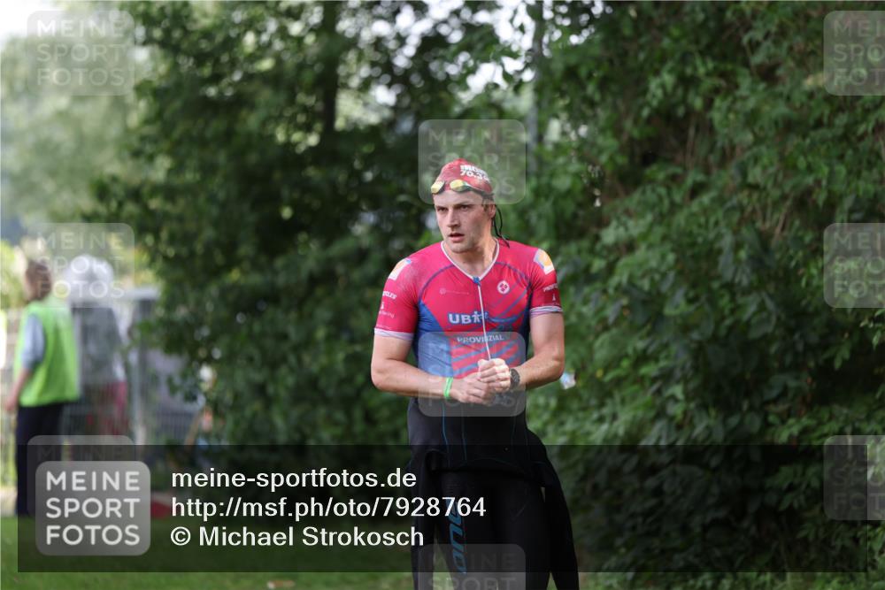 15.06.2025 - 7 Türme Triathlon Michael Strokosch http://msf.ph/oto/7928764 15.06.2025 09:22:04 Schwimmen 6, 7, 9, 36, 38, 62, 63, 65, 117, 118, 119 meine-sportfotos.de