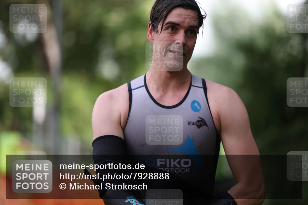 15.06.2025 - 7 Türme Triathlon Michael Strokosch http://msf.ph/oto/7928888 15.06.2025 09:24:19 Schwimmen 1, 17, 20, 39, 40 meine-sportfotos.de
