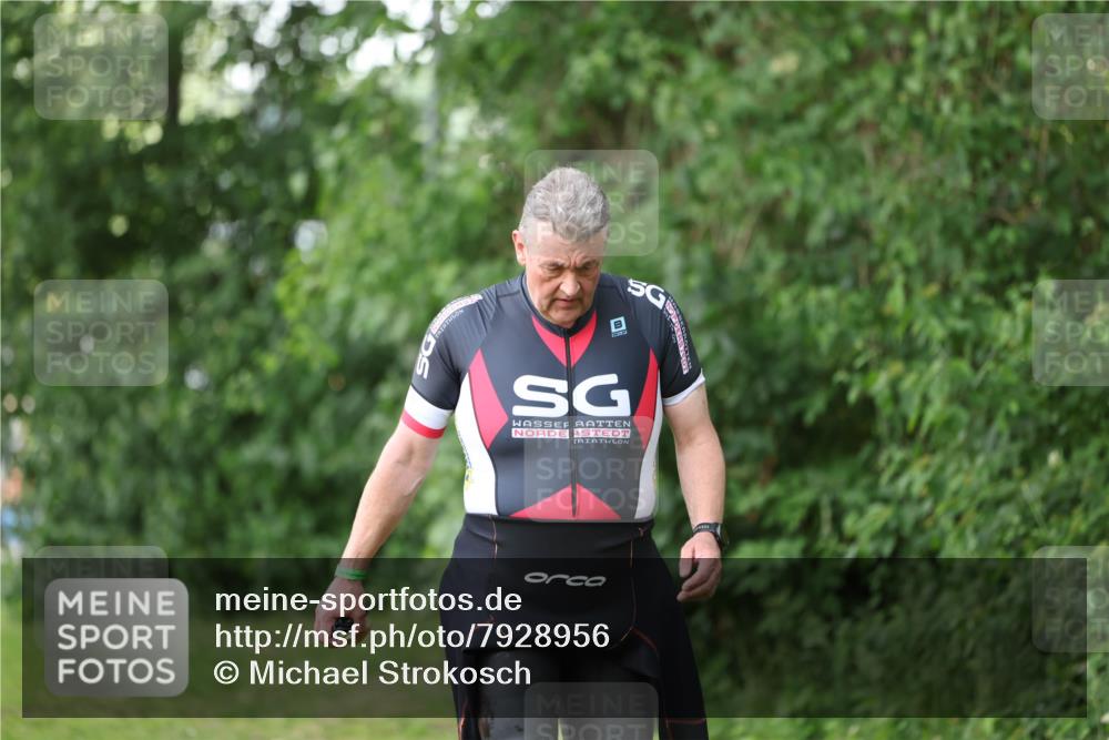 15.06.2025 - 7 Türme Triathlon Michael Strokosch http://msf.ph/oto/7928956 15.06.2025 09:25:38 Schwimmen 2, 16, 19, 56, 57, 58, 59, 60, 77 meine-sportfotos.de