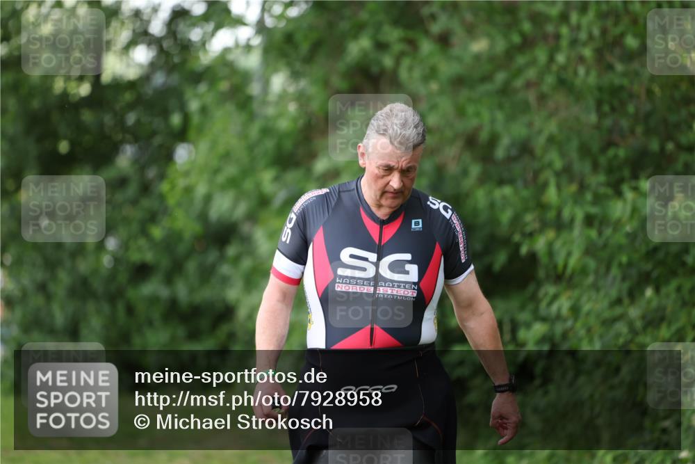 15.06.2025 - 7 Türme Triathlon Michael Strokosch http://msf.ph/oto/7928958 15.06.2025 09:25:39 Schwimmen 2, 16, 19, 56, 57, 58, 59, 60, 77 meine-sportfotos.de