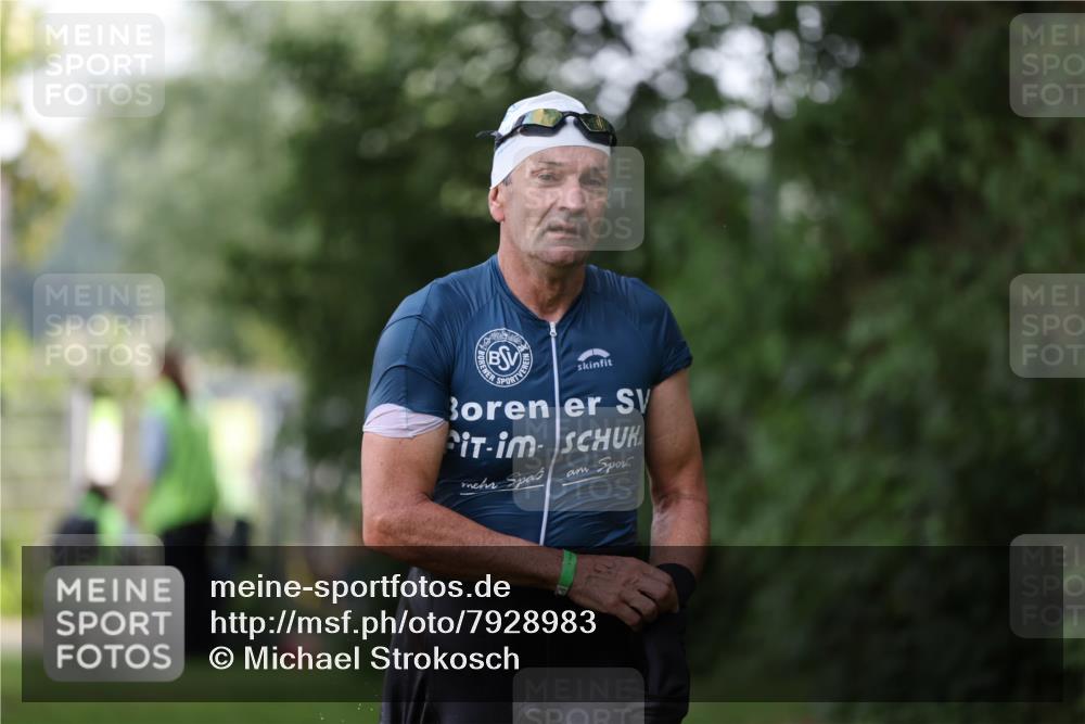 15.06.2025 - 7 Türme Triathlon Michael Strokosch http://msf.ph/oto/7928983 15.06.2025 09:25:57 Schwimmen 2, 4, 19, 41, 42, 44, 45, 66, 69, 77 meine-sportfotos.de
