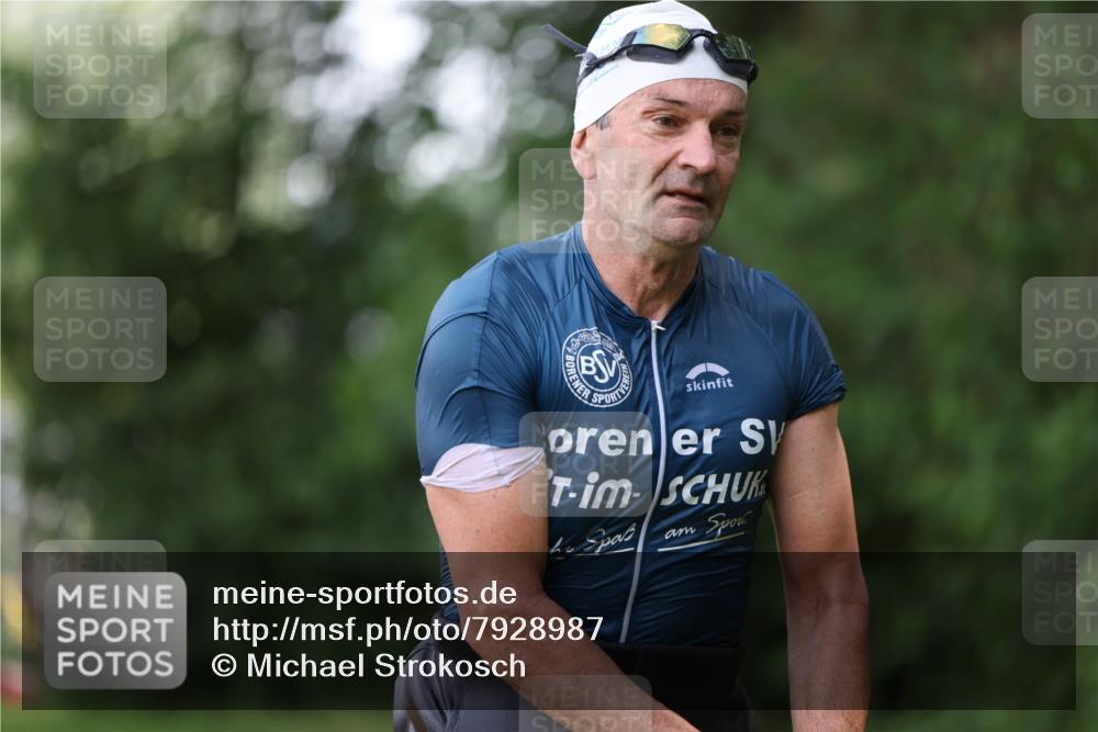 15.06.2025 - 7 Türme Triathlon Michael Strokosch http://msf.ph/oto/7928987 15.06.2025 09:25:58 Schwimmen 2, 4, 19, 41, 42, 44, 45, 66, 69, 77 meine-sportfotos.de