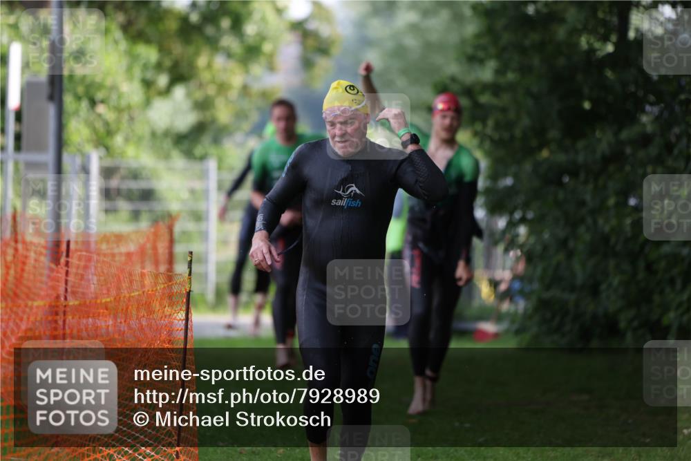 15.06.2025 - 7 Türme Triathlon Michael Strokosch http://msf.ph/oto/7928989 15.06.2025 09:26:04 Schwimmen 2, 4, 19, 41, 42, 44, 45, 66, 67, 68, 69, 70 meine-sportfotos.de