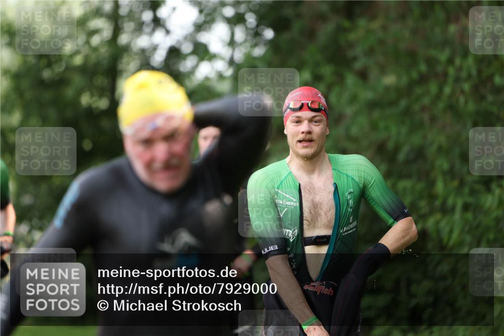 15.06.2025 - 7 Türme Triathlon Michael Strokosch http://msf.ph/oto/7929000 15.06.2025 09:26:07 Schwimmen 2, 4, 41, 42, 44, 45, 66, 67, 68, 69, 70 meine-sportfotos.de