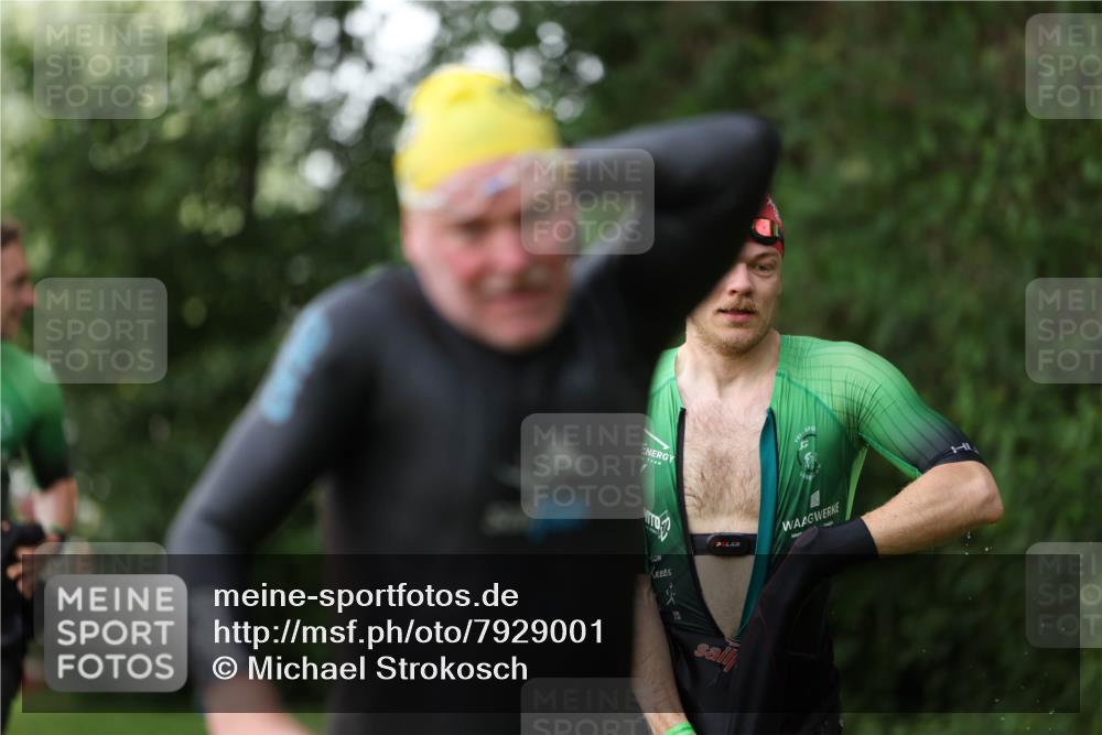 15.06.2025 - 7 Türme Triathlon Michael Strokosch http://msf.ph/oto/7929001 15.06.2025 09:26:07 Schwimmen 2, 4, 41, 42, 44, 45, 66, 67, 68, 69, 70 meine-sportfotos.de