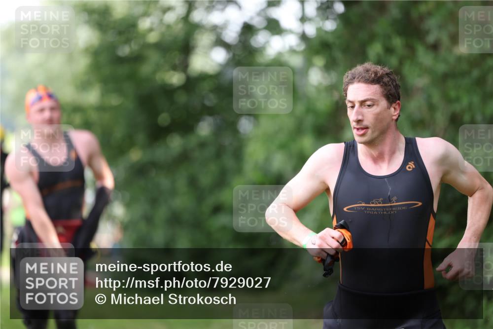 15.06.2025 - 7 Türme Triathlon Michael Strokosch http://msf.ph/oto/7929027 15.06.2025 09:26:16 Schwimmen 4, 42, 44, 45, 66, 67, 68, 69, 70 meine-sportfotos.de