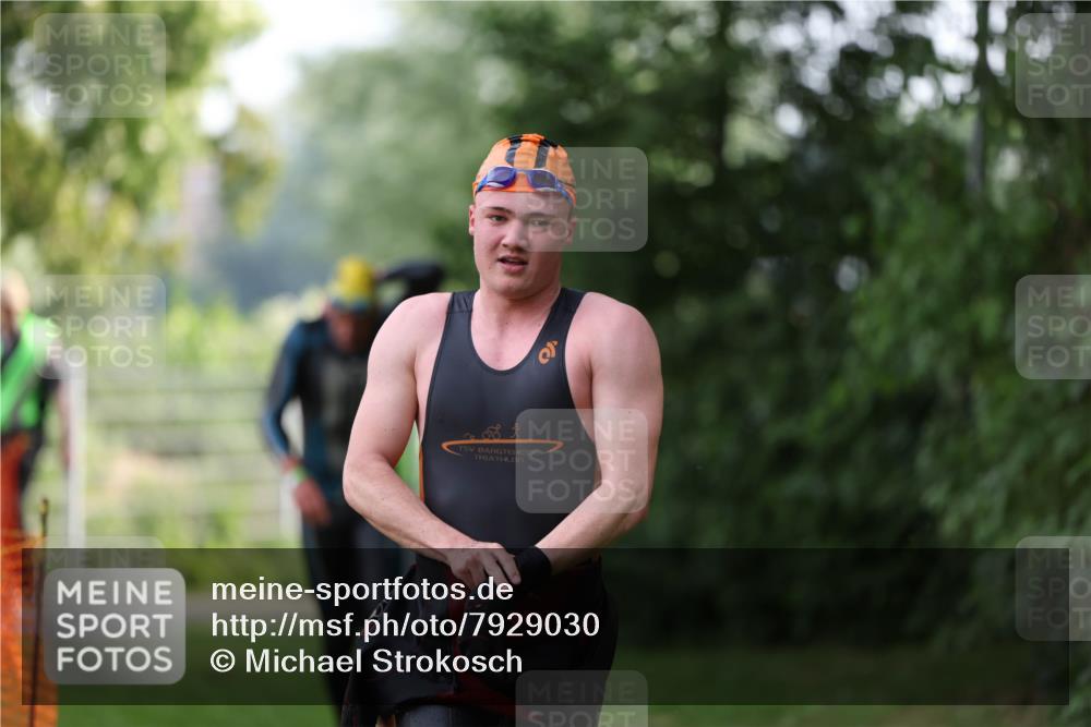 15.06.2025 - 7 Türme Triathlon Michael Strokosch http://msf.ph/oto/7929030 15.06.2025 09:26:17 Schwimmen 4, 42, 44, 45, 66, 67, 68, 69, 70 meine-sportfotos.de