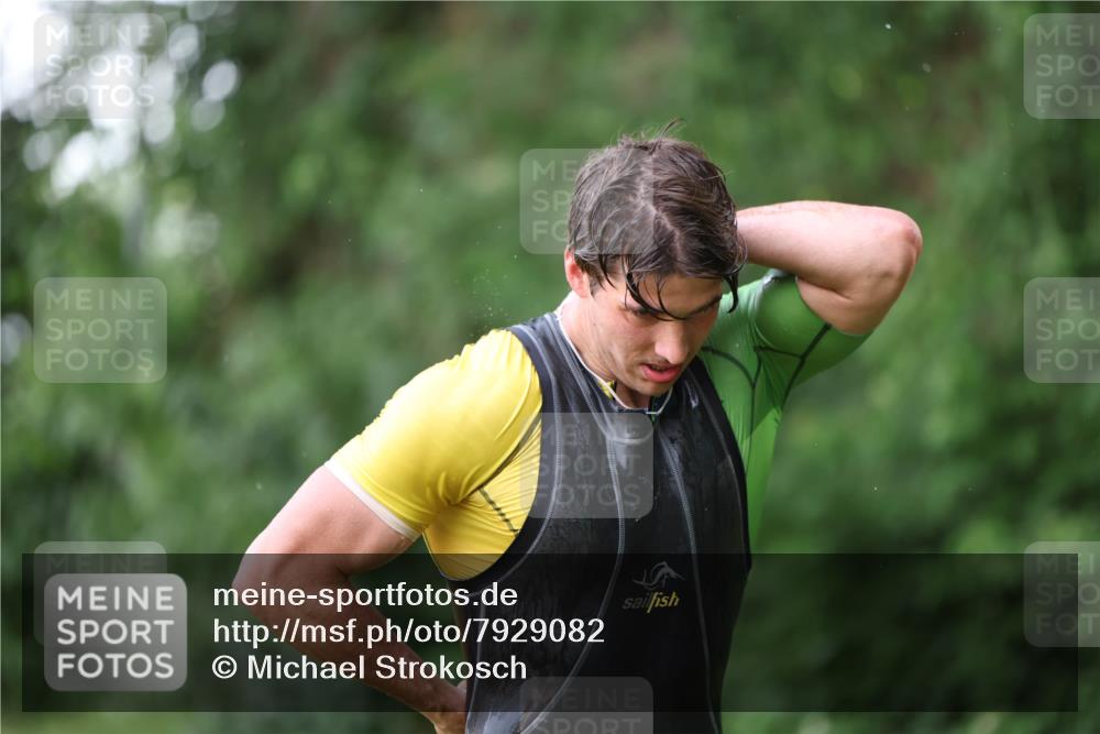 15.06.2025 - 7 Türme Triathlon Michael Strokosch http://msf.ph/oto/7929082 15.06.2025 09:27:02 Schwimmen 5, 53, 54, 55 meine-sportfotos.de
