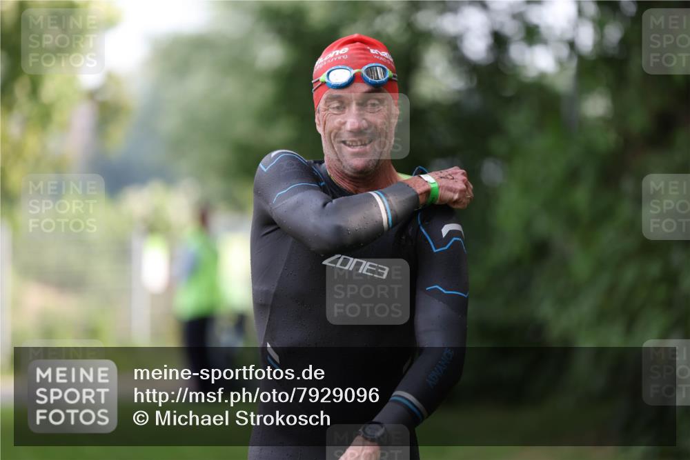 15.06.2025 - 7 Türme Triathlon Michael Strokosch http://msf.ph/oto/7929096 15.06.2025 09:27:08 Schwimmen 5, 52, 53, 54, 55 meine-sportfotos.de