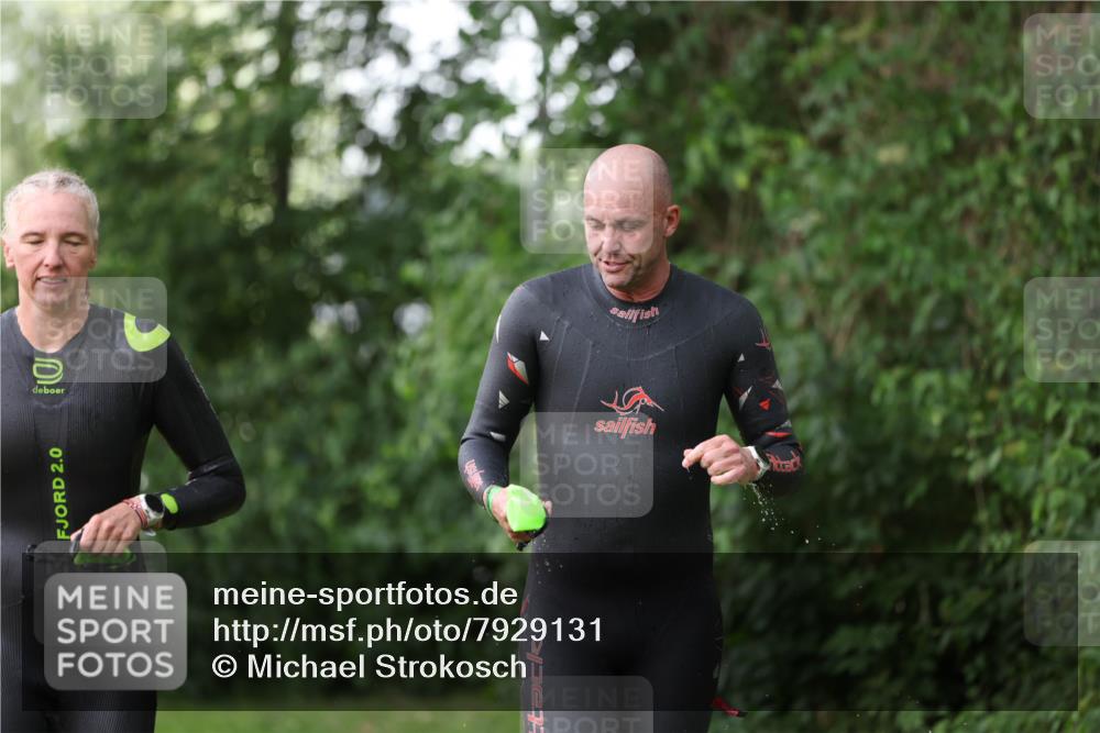 15.06.2025 - 7 Türme Triathlon Michael Strokosch http://msf.ph/oto/7929131 15.06.2025 09:27:59 Schwimmen 129, 131 meine-sportfotos.de