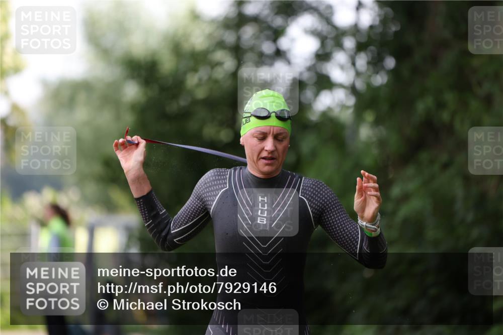15.06.2025 - 7 Türme Triathlon Michael Strokosch http://msf.ph/oto/7929146 15.06.2025 09:28:53 Schwimmen 132 meine-sportfotos.de