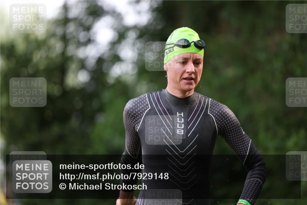15.06.2025 - 7 Türme Triathlon Michael Strokosch http://msf.ph/oto/7929148 15.06.2025 09:28:54 Schwimmen 132 meine-sportfotos.de