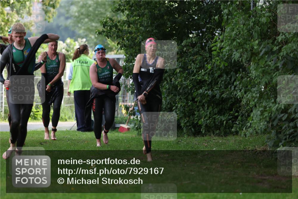 15.06.2025 - 7 Türme Triathlon Michael Strokosch http://msf.ph/oto/7929167 15.06.2025 09:30:03 Schwimmen 149, 150, 151, 152, 153 meine-sportfotos.de