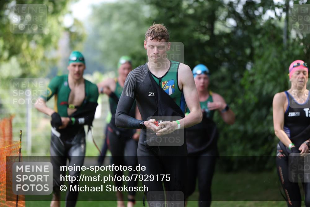 15.06.2025 - 7 Türme Triathlon Michael Strokosch http://msf.ph/oto/7929175 15.06.2025 09:30:06 Schwimmen 149, 150, 151, 152, 153 meine-sportfotos.de