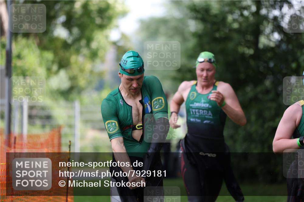 15.06.2025 - 7 Türme Triathlon Michael Strokosch http://msf.ph/oto/7929181 15.06.2025 09:30:08 Schwimmen 149, 150, 151, 152, 153 meine-sportfotos.de
