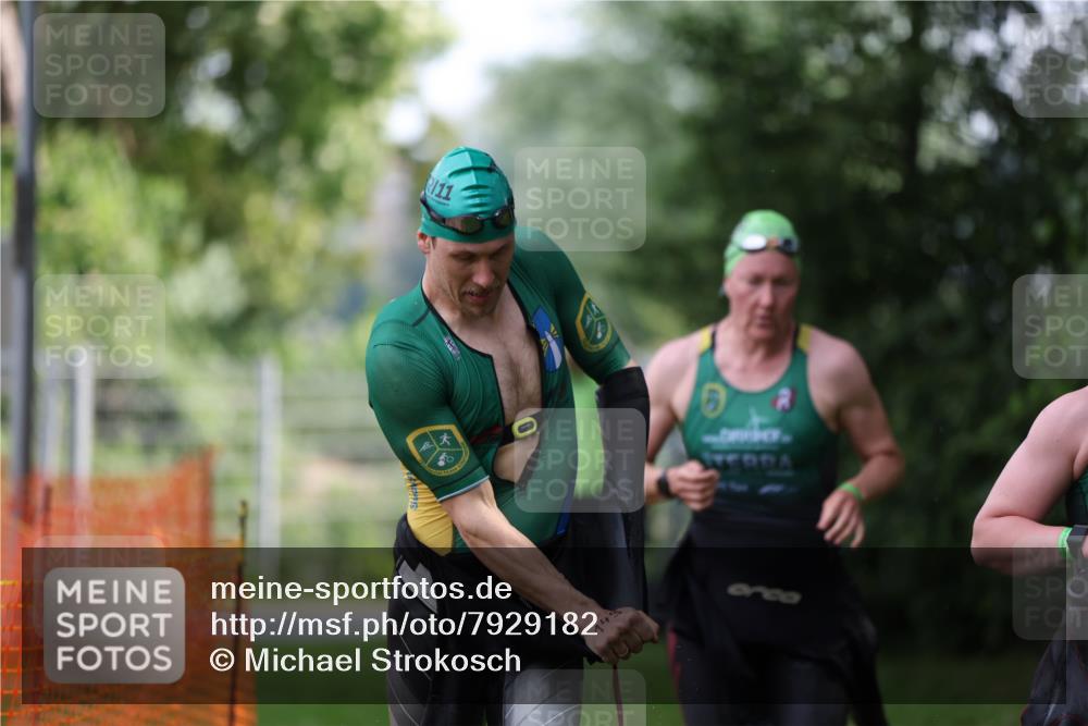 15.06.2025 - 7 Türme Triathlon Michael Strokosch http://msf.ph/oto/7929182 15.06.2025 09:30:08 Schwimmen 149, 150, 151, 152, 153 meine-sportfotos.de