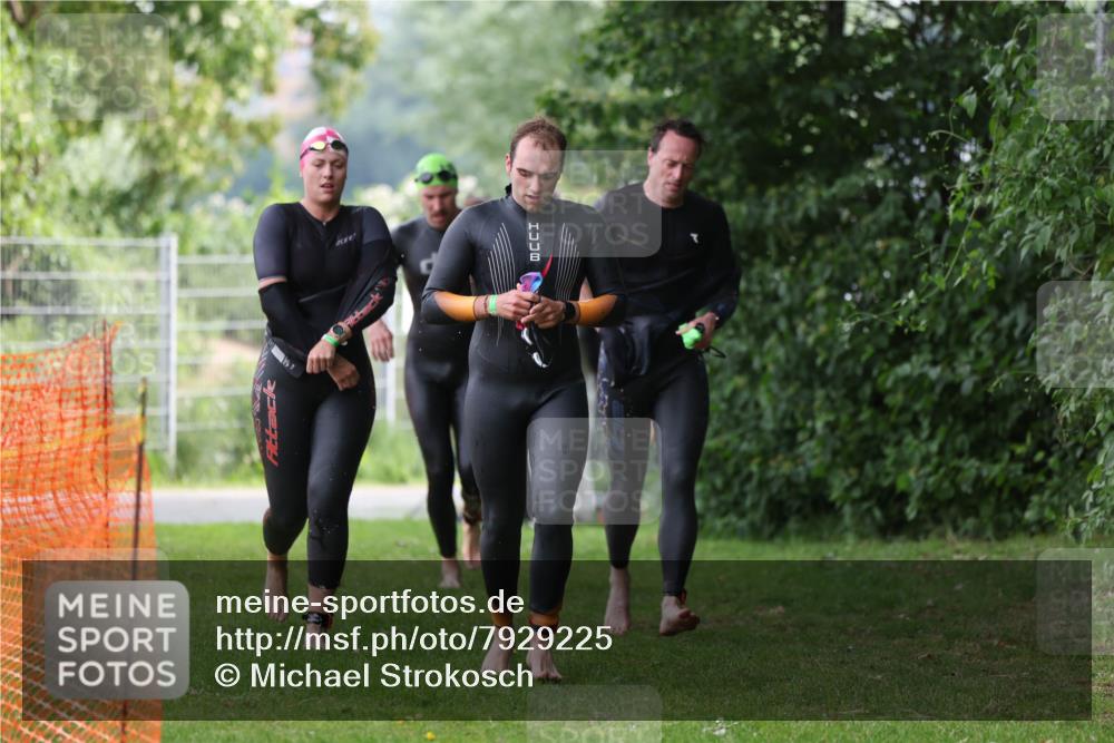 15.06.2025 - 7 Türme Triathlon Michael Strokosch http://msf.ph/oto/7929225 15.06.2025 09:31:59 Schwimmen 130, 133, 134, 135 meine-sportfotos.de