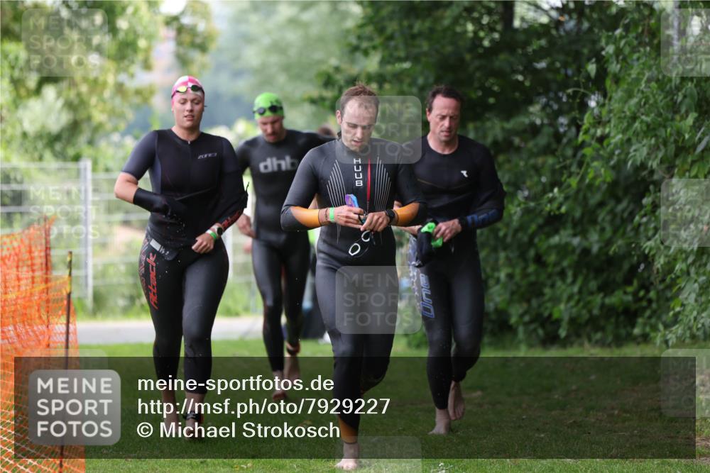 15.06.2025 - 7 Türme Triathlon Michael Strokosch http://msf.ph/oto/7929227 15.06.2025 09:32:00 Schwimmen 130, 133, 134, 135 meine-sportfotos.de
